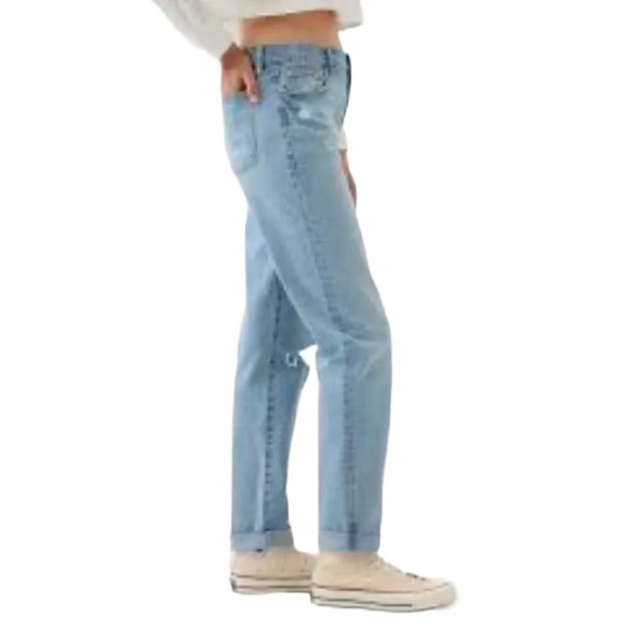 GAP Girlfriend Jeans Blue Light Acid Wash Distressed High Waist Frayed Size 8 - Picture 1 of 9